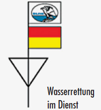 Flagge am Turm - Wasserrettung im Dienst
